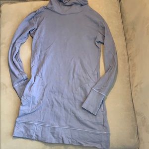 Athleta cowl neck tunic sweatshirt
